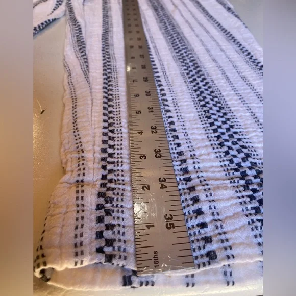 Madewell Lightspun Balloon Drawstring Pull-On Pants, Size Medium, White & Black - Picture 5 of 10